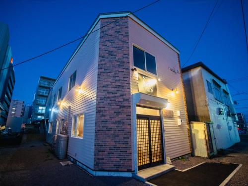 . Tomoeドットコム2 onepiecehouse