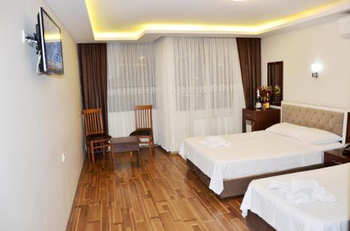 Hotel Grand Mark, Стамбул (фото 8)