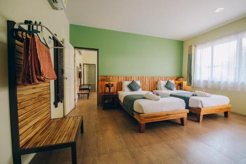 Good Times Resort Room Type - Two Connecting Rooms