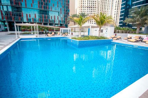Awesome Marina Canal View 1BD Bay Central Marina, Dubai (photo 5)