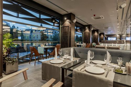 Hotel Bulgaria - image 10