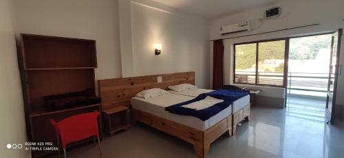 H7 Stay On the Ganges, Yoga & Spa Resort, Rishikesh