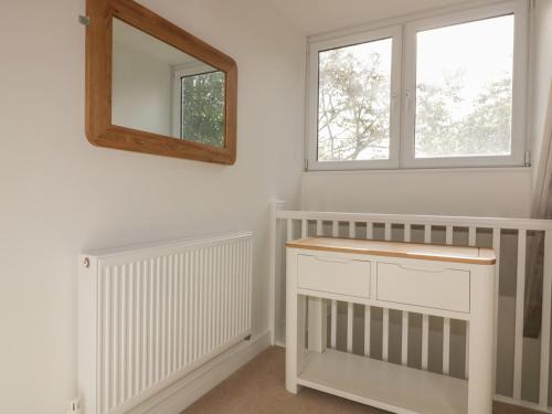 Apartment 4 - image 6