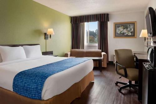 Travelodge by Wyndham Zanesville - image 9