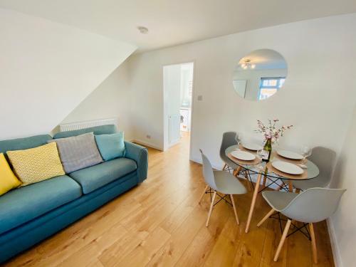 Wilnecote House photo 2