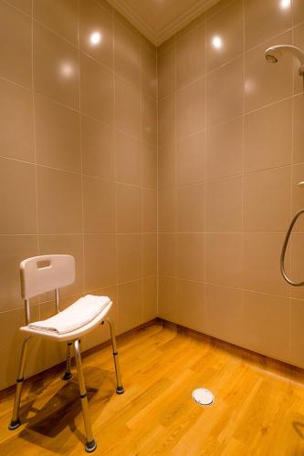 Hickman Hill Hotel - image 13