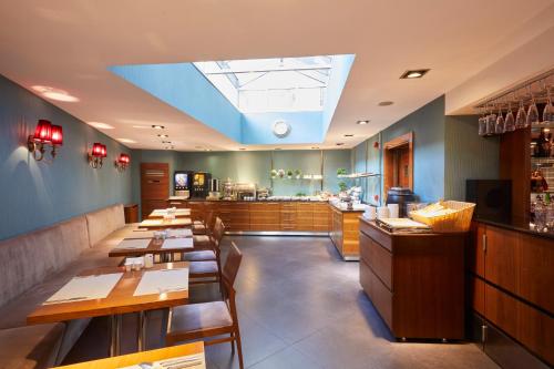 ホテル ポラットデミル