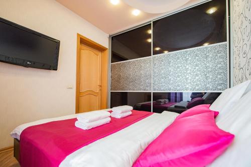 Five Stars Cosy apartment with Author's Repair - image 5