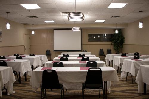 Breckinridge Inn Photo 7