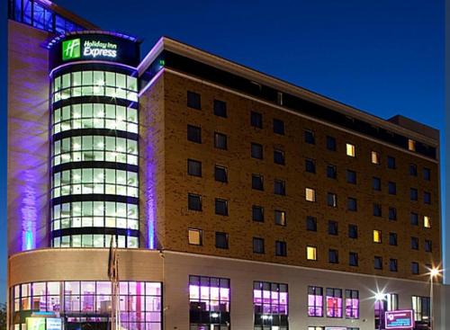 Foto - Holiday Inn Express London - Newbury Park, an IHG Hotel