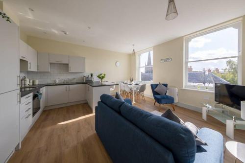 Apartment 5, Isabella House, Aparthotel, By RentMyHouse Hereford