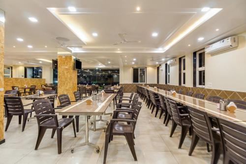 Hotel Om Inn - Talegaon Dabhade