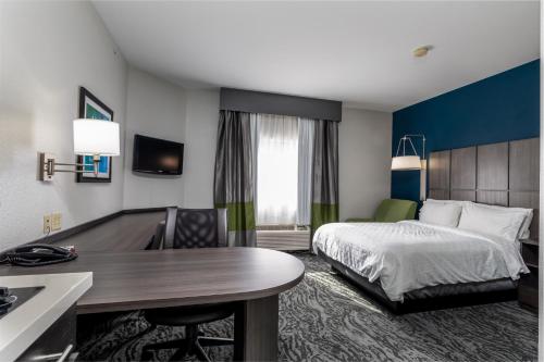 Candlewood Suites Knoxville Airport-Alcoa, an IHG Hotel