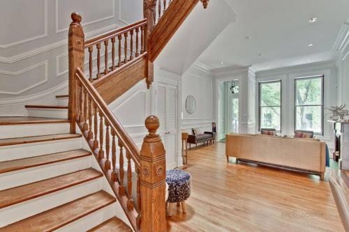 Historic luxury Townhouse in Downtown Chicago detail