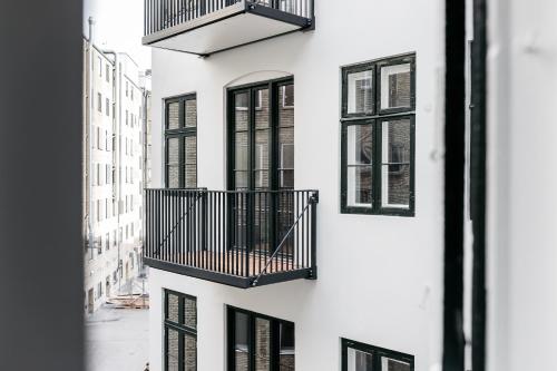 220SQM Designer Apt - Copenhagen City Center - Private Balcony - image 6