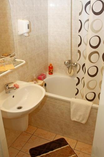 Hotel Phonix***