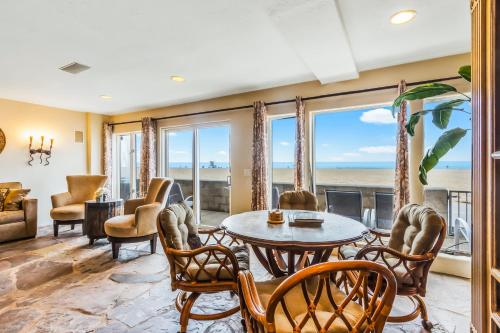 Newport Beach Front - main image