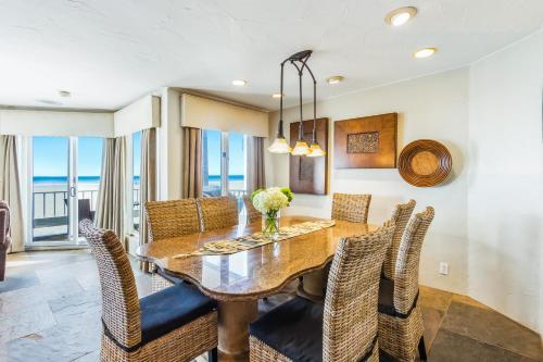 Newport Beach Front - image 3