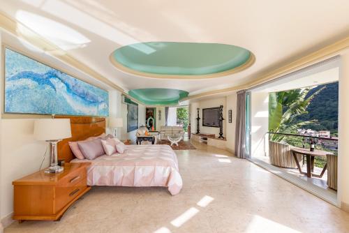 Presidential Suite image 5