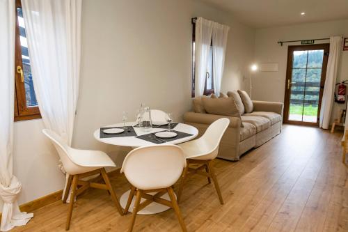 廚房, Apartamentos Los Picos de Europa in 利亞內斯
