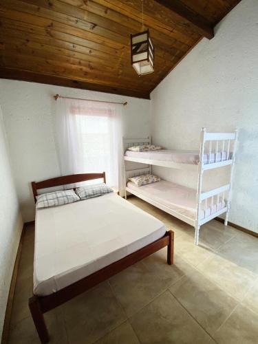 casas da Adrii na praia do Rosa