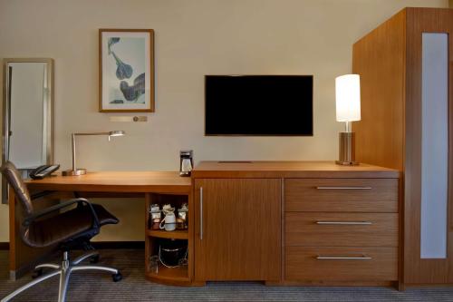 Hyatt Place Huntsville - image 11