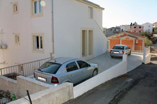 Apartments by the sea Businci Ciovo - 4863 - image 6