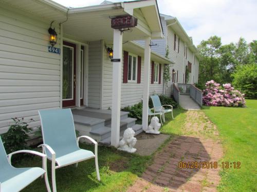 Shepody Bay Inn - Accommodation - Hopewell Cape