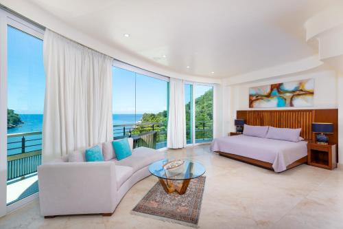 Executive Suite image 10