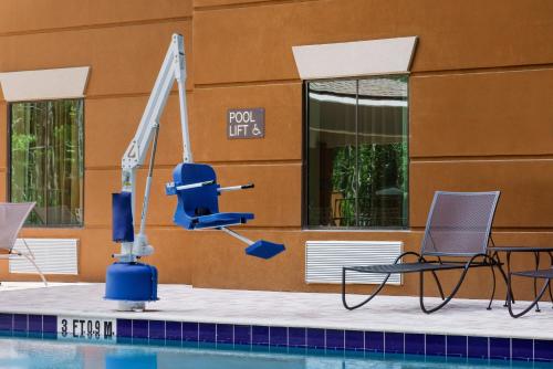 Swimming pool, Candlewood Suites Orlando - Lake Buena Vista By IHG in South West