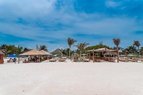 273001535 Villa Pescadores Tulum by Ahau Collection
