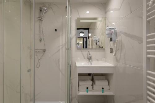 Chambre avec 2 lits