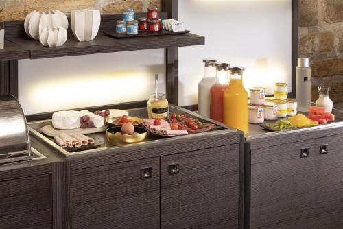 Hôtel Elysées Régencia - image 4