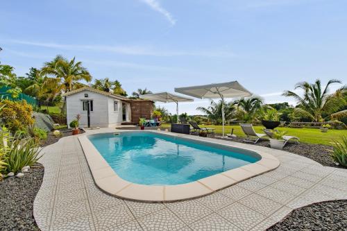 Bungalow d'une chambre avec piscine partagee jardin clos et wifi a Petit Bourg - Location saisonnière - Petit-Bourg