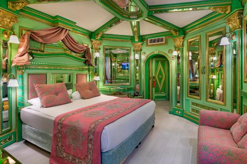 room detail thumbnail 0