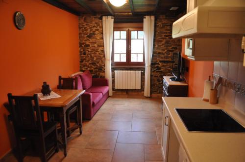  APARTAMENTOS RURALES CASTRO DE VILAOSENDE in Ribadeo