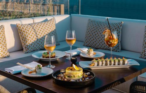 Mitsis Summer Palace Beach Hotel - image 13
