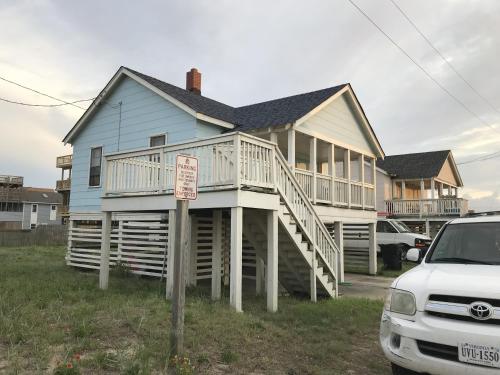 The Pirates' Retreat cottage in Kitty Hawk (NC)