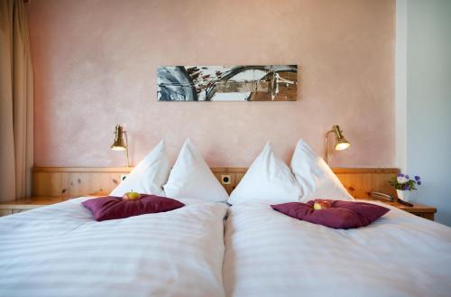 T3 Hotel Mira Val - image 8