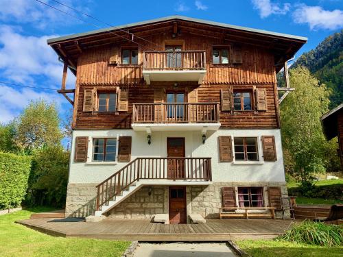 The Castle, 10 Bedroom Chalet, Chamonix Centre - Hôtel - Chamonix-Mont-Blanc