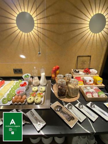 Hotel América Sevilla - image 10