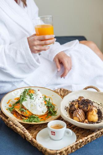 Ciel Living Athens - image 4