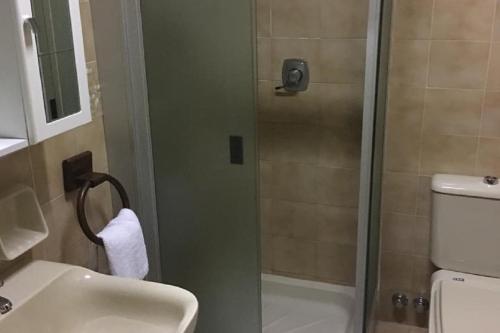 Standard Single Room with Shower