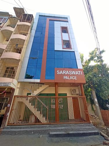 Hotel Saraswati Palace – Varanasi, VA