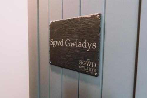 Sgwd Gwladys Lodge