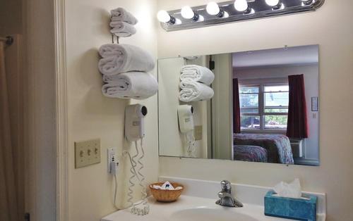 rac karri valley resort vasse hwy pemberton australia au 6260 maroula blue studios suites panaetiou