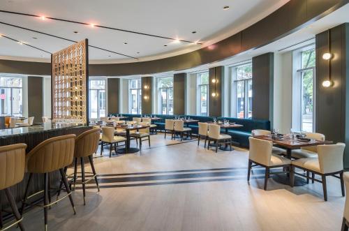 Crowne Plaza Cleveland at Playhouse Square, an IHG Hotel