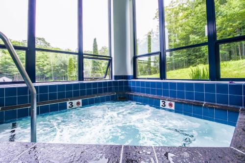 Sunrise Timberline L8 by Killington Vacation Rentals - image 2