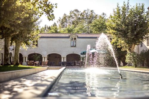 DOMAINE DE VALMONT Hotel de charme Bouliac