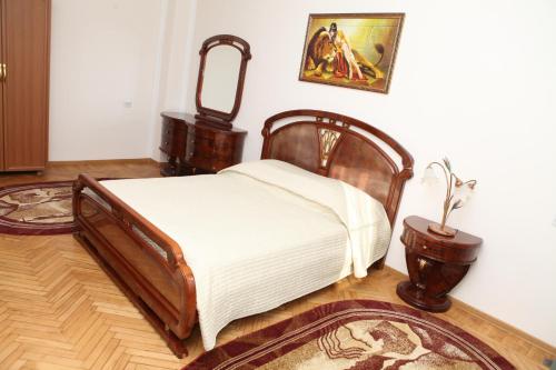 Planet Lux Hotel - image 3